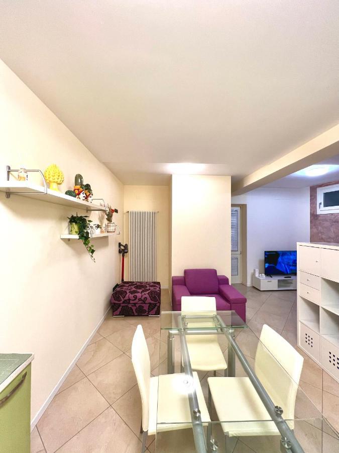 Limone Downtown Apartment ลีโมเนซุลการ์ดา ภายนอก รูปภาพ