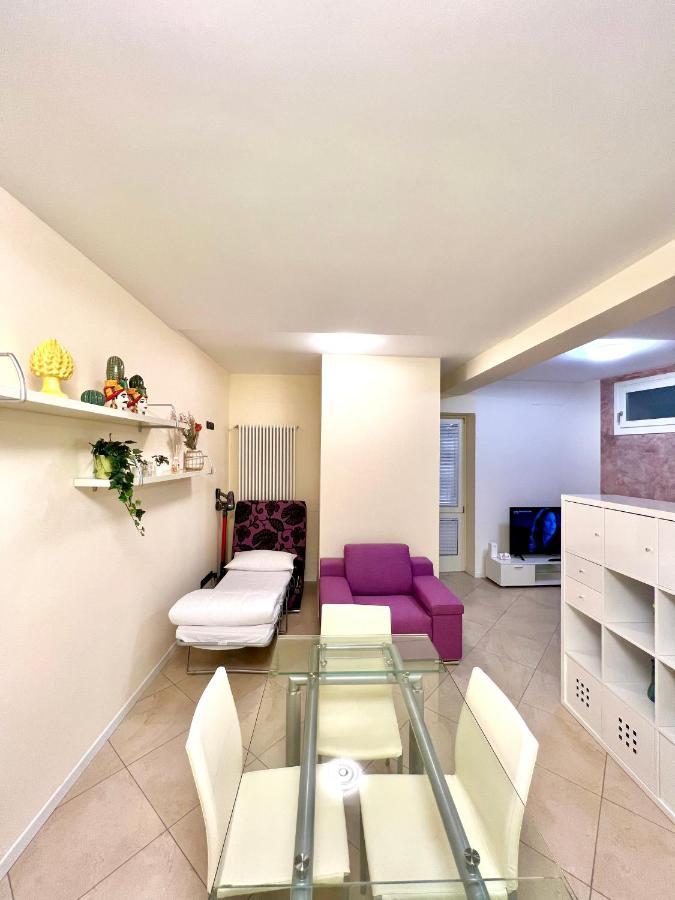 Limone Downtown Apartment ลีโมเนซุลการ์ดา ภายนอก รูปภาพ