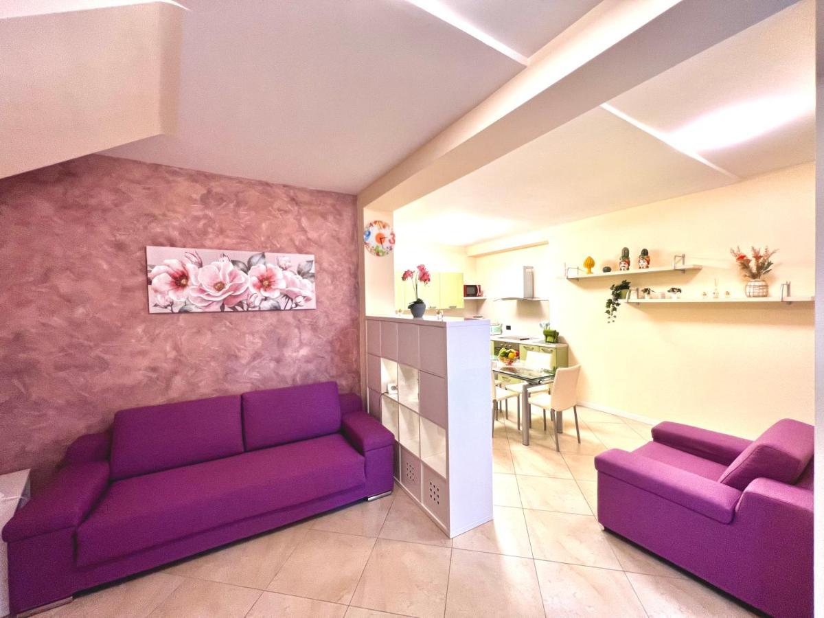 Limone Downtown Apartment ลีโมเนซุลการ์ดา ภายนอก รูปภาพ